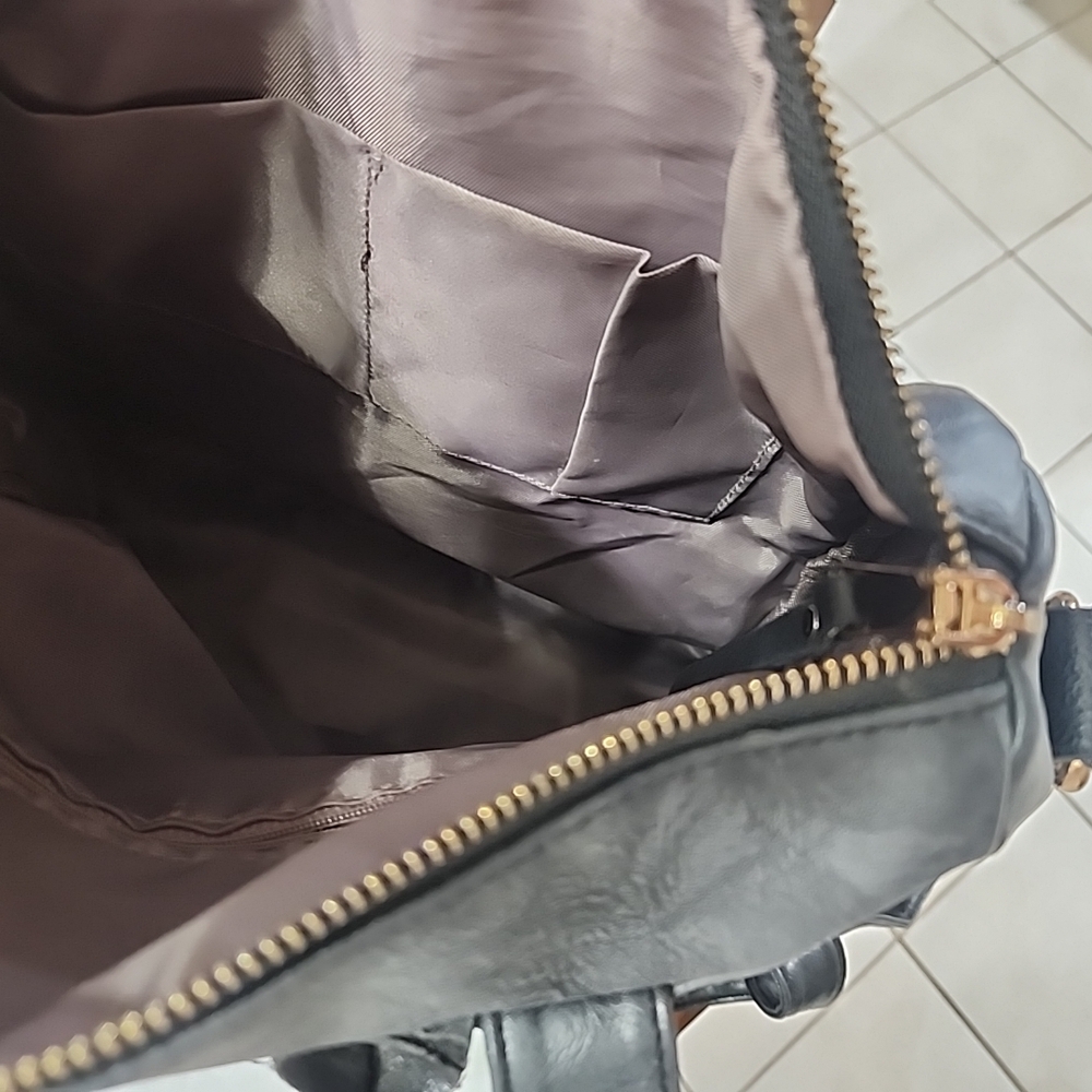 Chic Black Backpack With Vibrant Strap - image 5